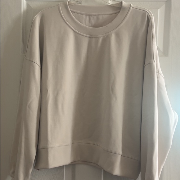 lululemon athletica Sweaters - lululemon athletica Light Beige Crewneck Sweatshirt